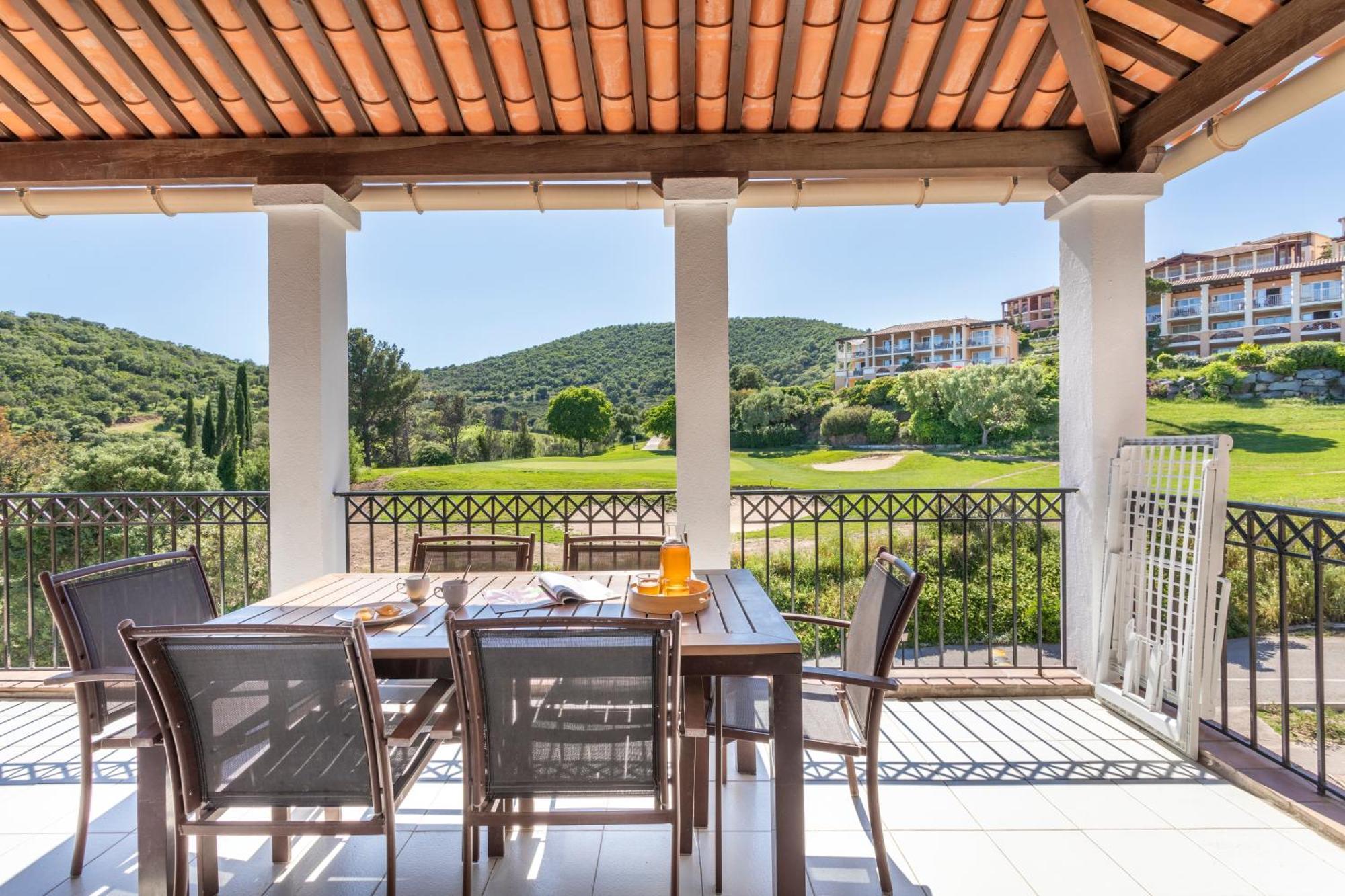 Village Pierre & Vacances Cap Esterel - Saint Raphael Village Dış mekan fotoğraf